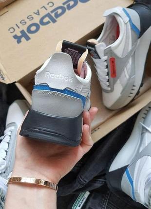 Жіночі кросівки date reebok6 фото