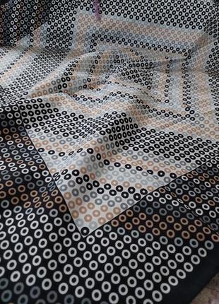 Винтажный платок в анамалистический принт горошек (70 см на 66 см)2 фото