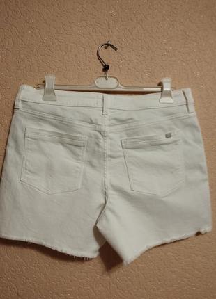 Шорты белые,джинсовые,короткие,женские,размер 14(42) на 48-50размер от f&amp;f2 фото