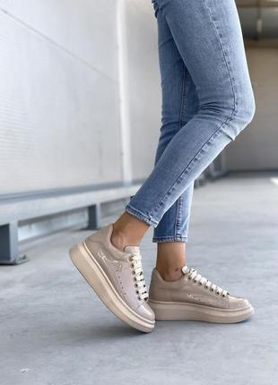 Жіночі кросівки  alexander mcqueen low light beige matte6 фото