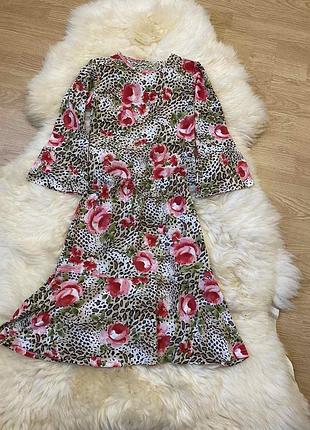 Костюм  летний для девочки 9-10 лет