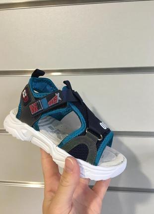 Детские босоножки на мальчика {рр. 21-26}1 фото