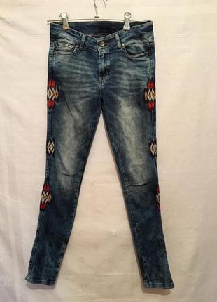 Женские узкие джынсы с вышивкой / жіночі вузькі джинси вишивка1 фото