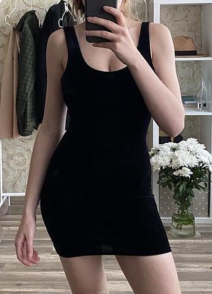 Оксамитове плаття