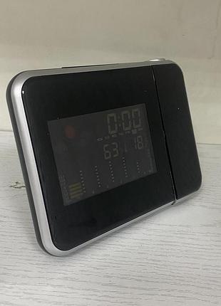 Б/у часы сolor screen calendar 8190