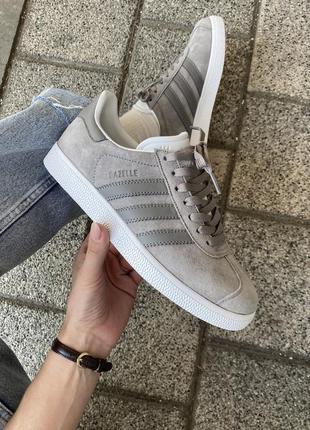 Жіночі кросівки adidas gazelle grey white 36-37-39