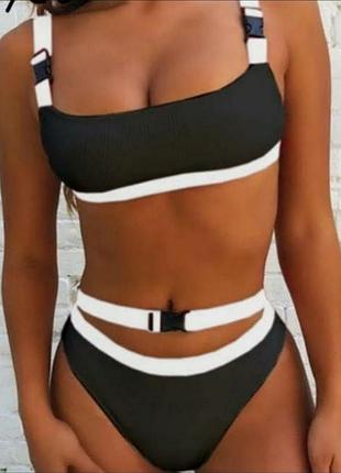 Распродажа остатков модный контрастный купальник с поясом