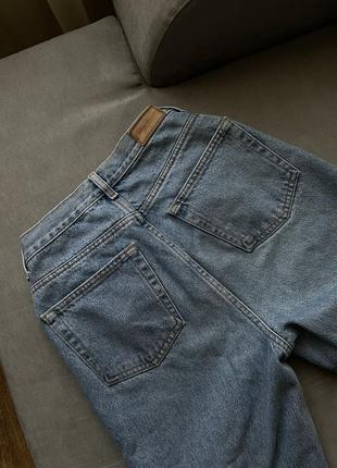 Джинсы. светлые джинсы mom.2 фото