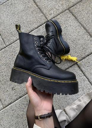 dr martens talib dr. martens 39 40