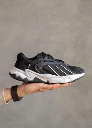 Кроссовки adidas oztral