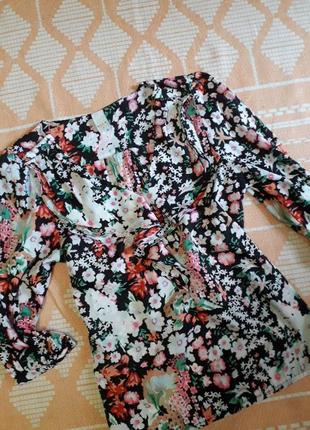 Блуза рубашка в цветочный принт2 фото