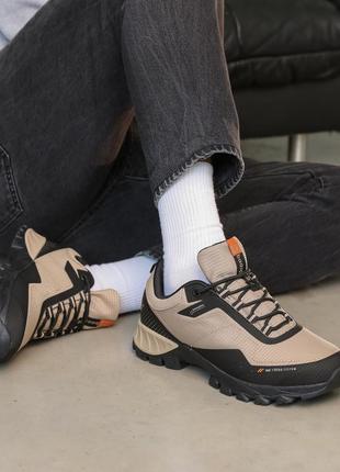Кросівки термо чоловічі чорно-бежеві1 фото