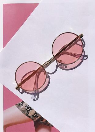 Круглые розовые имиджевые очки3 фото
