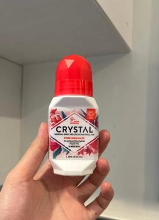 Роликовый дезодорант с ароматом граната crystal essence deodorant roll-on pomegranate2 фото