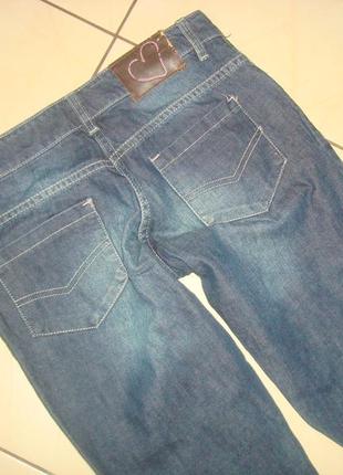 Модні джинси, в ідеальному стані4 фото