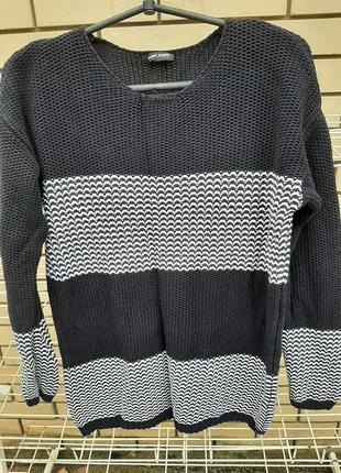 Свитер женский вязаный размер м.