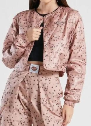 Куртка женская nike icon clash woven quilt jacket оригинал