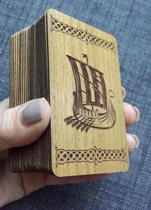 Дерев'яні карти рун "корабель вікінгів драккар" карти з дерева англійською мовою3 фото