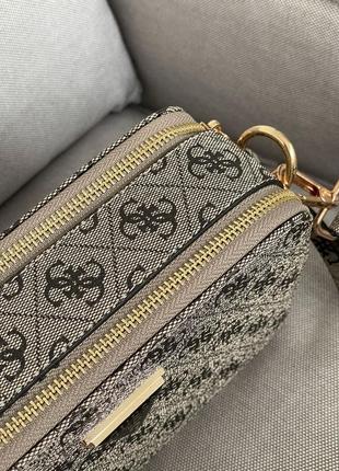 Сумка кроссбоді guess zippy snapshot beige3 фото