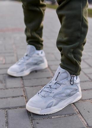 Крутые мужские кроссовки adidas streetball 2 grey beige светло-серые с бежевым3 фото