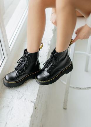 Жіночі черевики чорні dr.martens jadon black zip5 фото