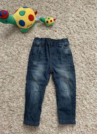 Легкие джинсы на 9-12 мес3 фото