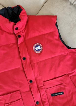 Пух жилетка красная пуховая мужская canada goose freestyle crew vest 2xl3 фото