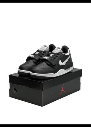 Nike air jordan legacy 312 low m black white