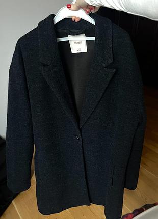 Пальто pull&bear