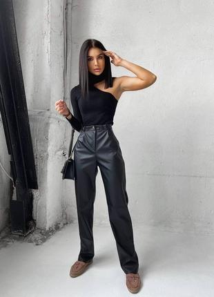 Кофточка на одне плече4 фото