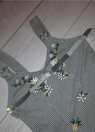 Сарафан с вышивкой