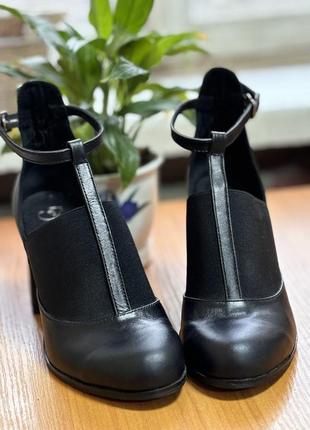 Туфли новые  натуральная кожа 🌷