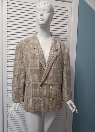 Стильный двубортный жакет с шерстью panmo