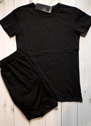 Чоловічий літній комплект футболка + шорти чорний