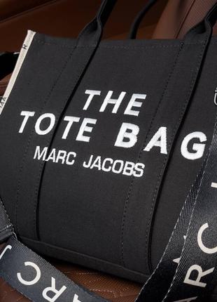 Жіноча сумка - шоппер marc jacobs tote bag чорна з білим5 фото