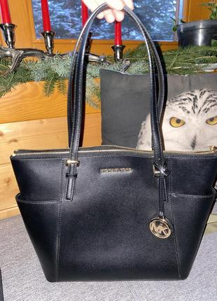 Сумка michael kors jet set шкіряна чорна1 фото