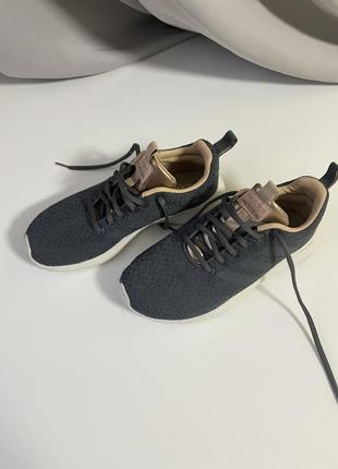 Кроссовки adidas 23.5cм2 фото