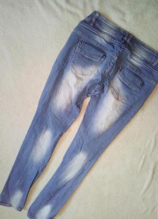 Женские джинсы с дырами на 46/48 р3 фото