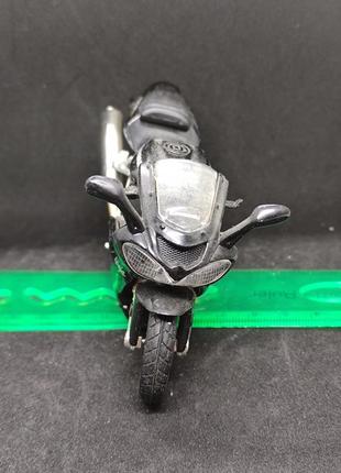 Модель мотоцикла maisto 1:18 kawasaki ninja zx-10r китай іграшка 1/18 1-18