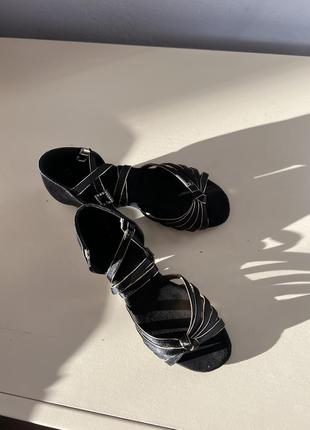 Чорні туфельки для бальних танців6 фото
