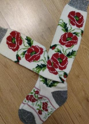 Носки высокие вязаные с цветами2 фото