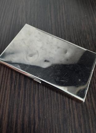 Металлическая визитница с зеркальной поверхностью универсальная английская