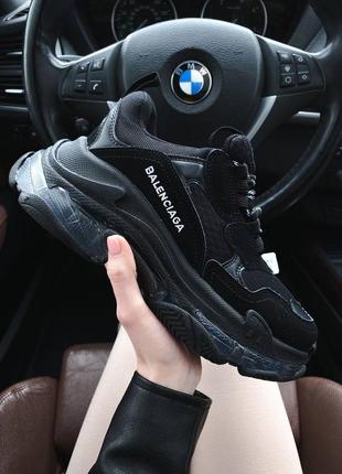 Женские кроссовки черные balenciaga tripl s clear sole black