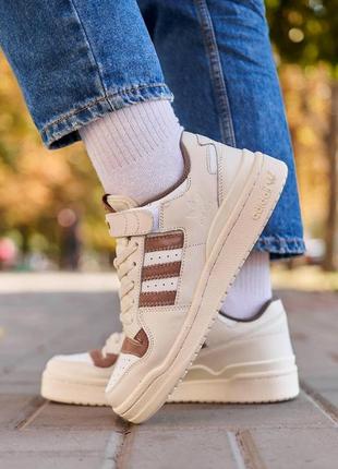 Кроссовки adidas forum