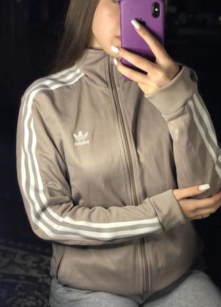 Зепка adidas