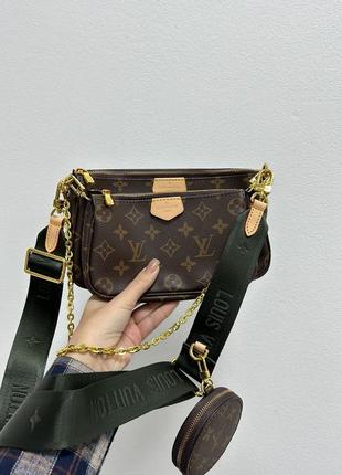 Отличная коричневая брендированная сумочка от louis vuitton с зеленым ремешком2 фото