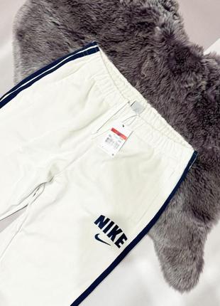 Нові штани nike оригінал чоловічі л розмір4 фото