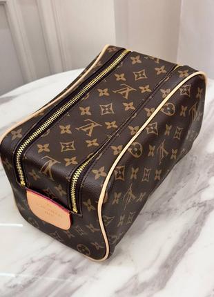 Косметички louis vuitton  28*154 фото