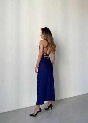 Платье комбинация миди со шнуровкой на спинке открытая спинка из нежного шелка синее / темно-синее