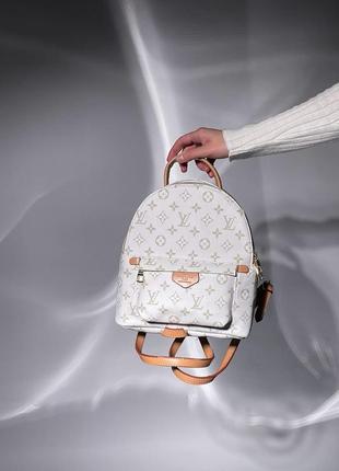 Женская сумка louis vuitton palm springs backpack white